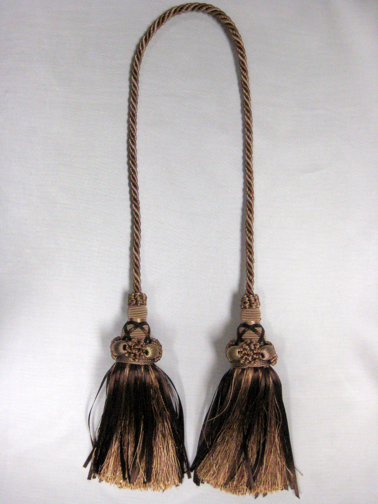 TASSEL BROWN-GOLD