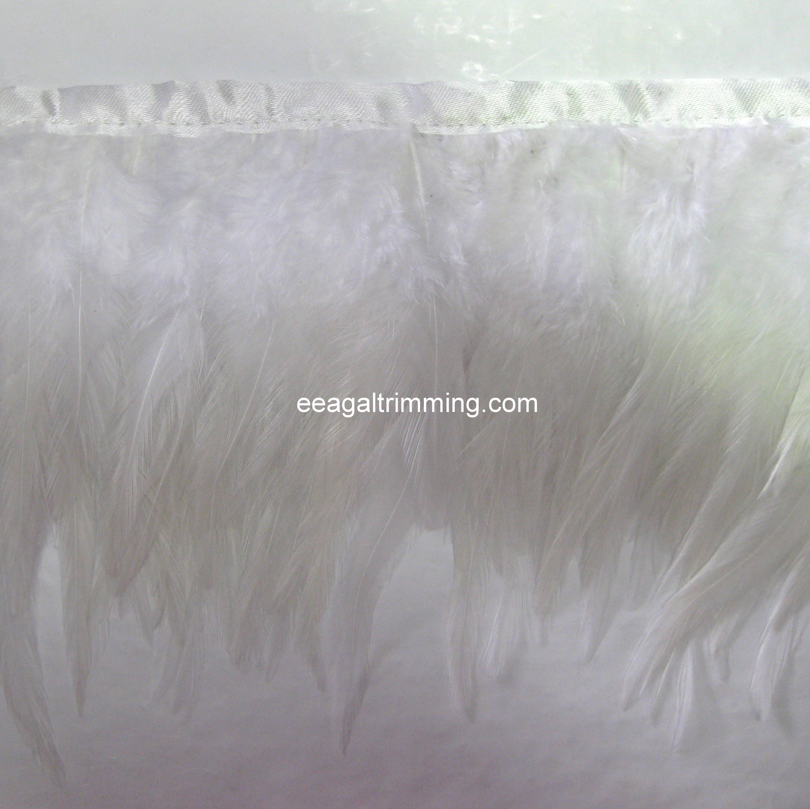 ROOSTER FRINGE WHITE