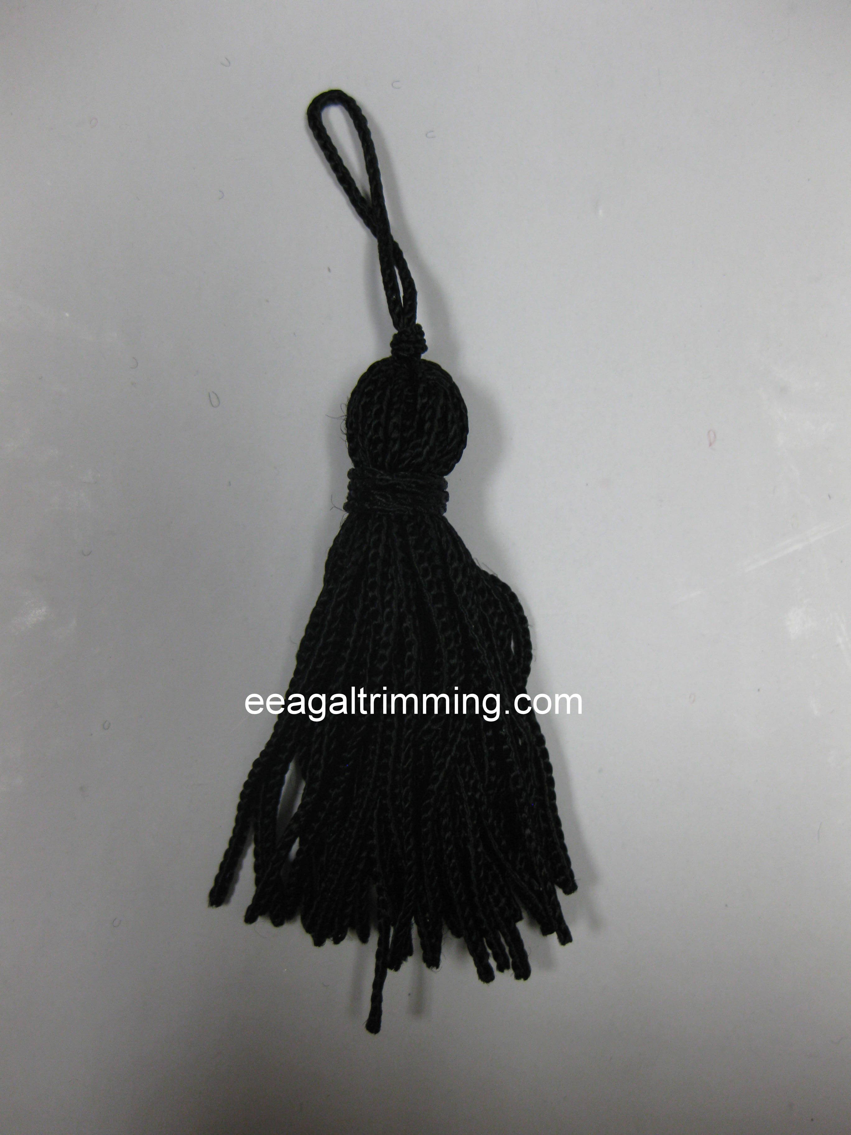 SMALL TASSEL