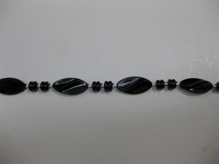 BEADED STRING BEADED STRING